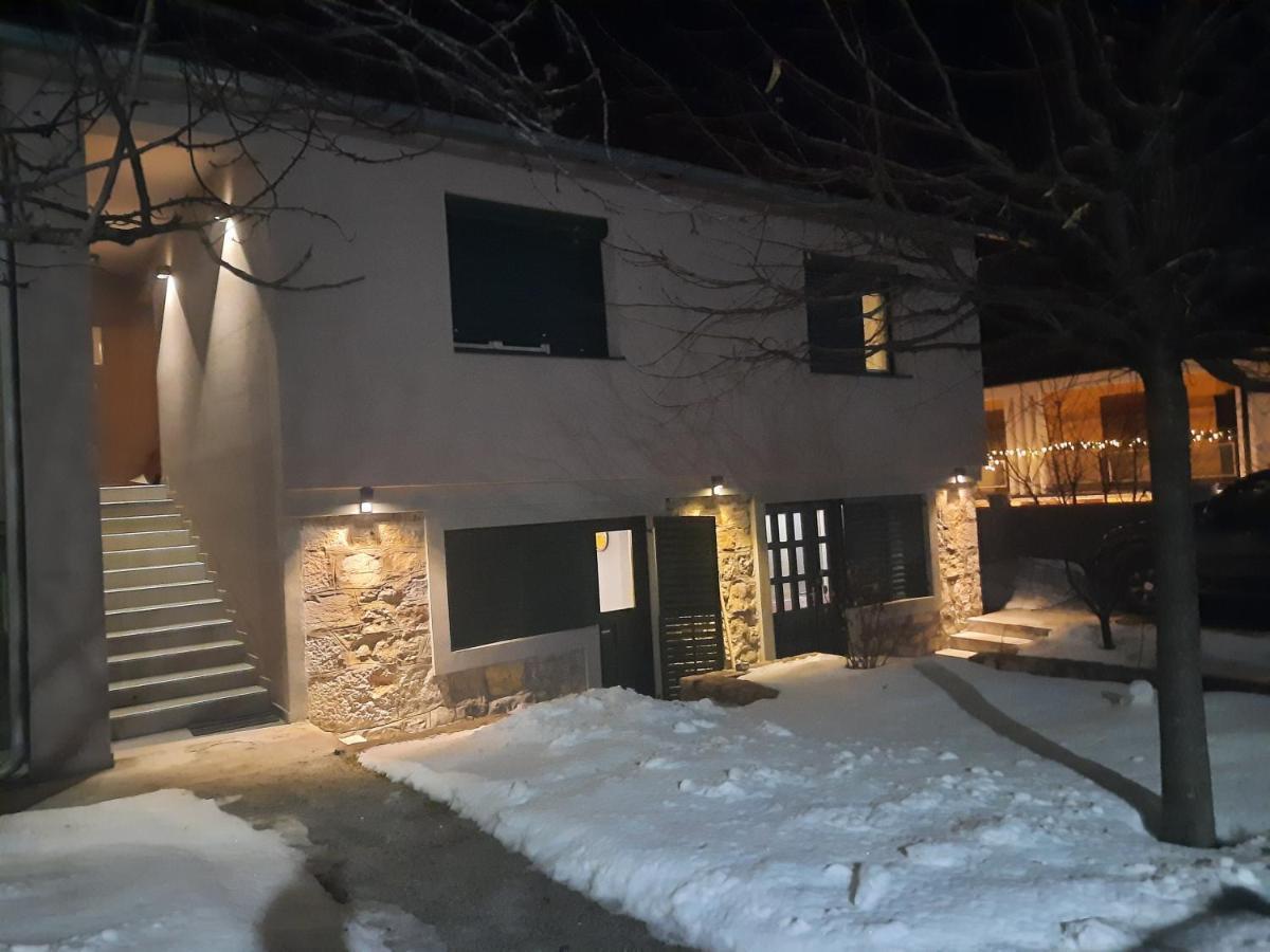 Apartment Center Kolašin Eksteriør bilde